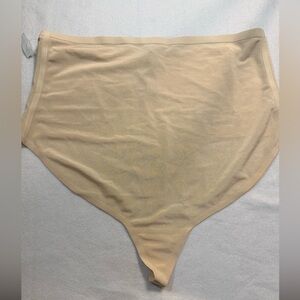 SKIMS Highwaisted Thong. Light Beige. 4X.